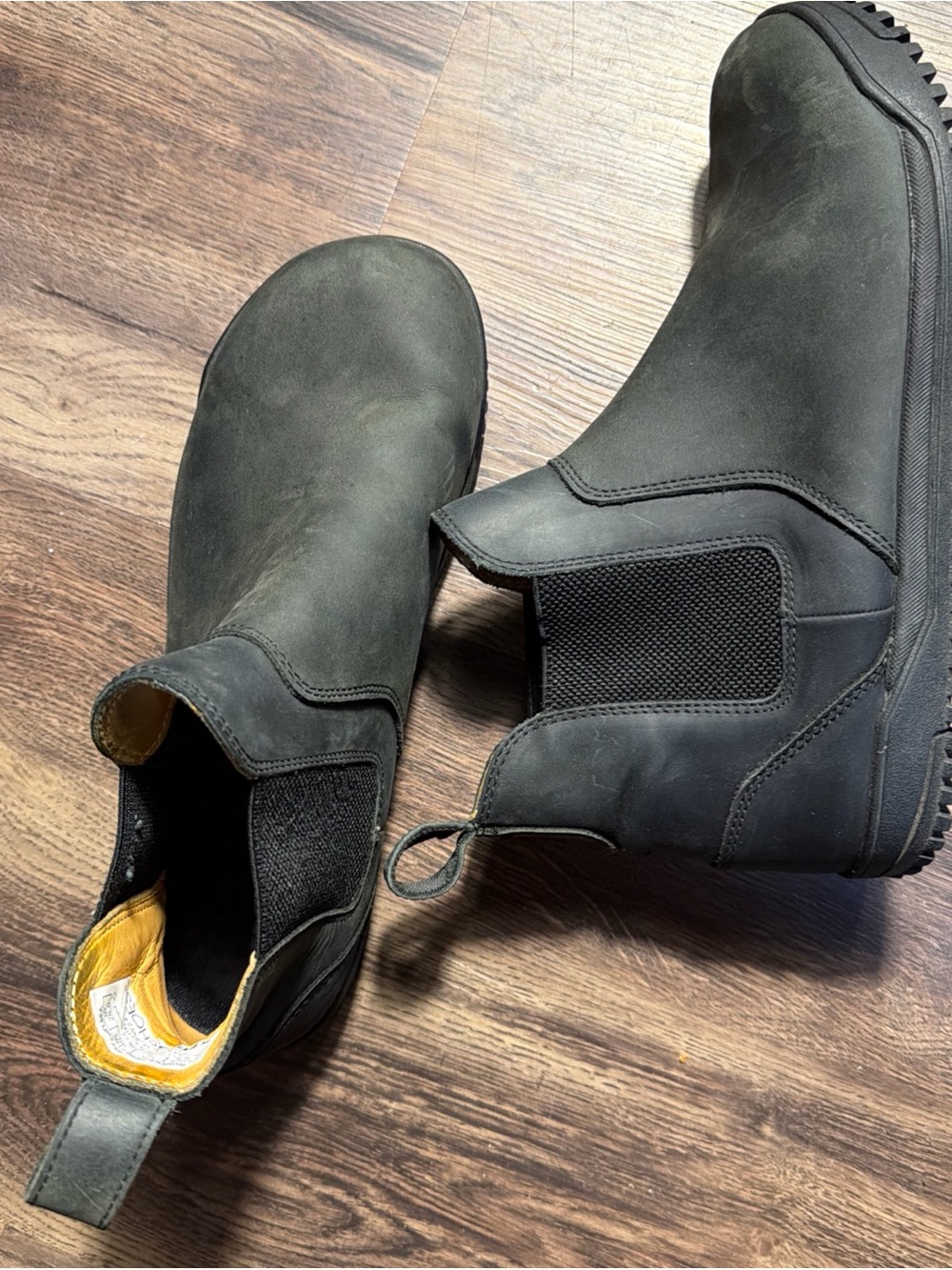 Xero Shoes Ridgeway Chelsea Boots Womens Sz 9.5 Black Leather Barefoot Zero Drop